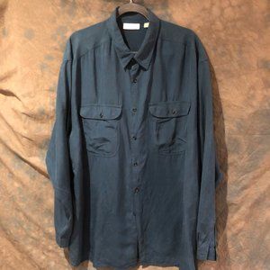 Mens casual button down dress shirt by Go Silk